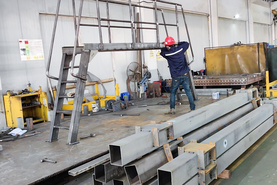 Изготовленные на заказ стальные конструкции